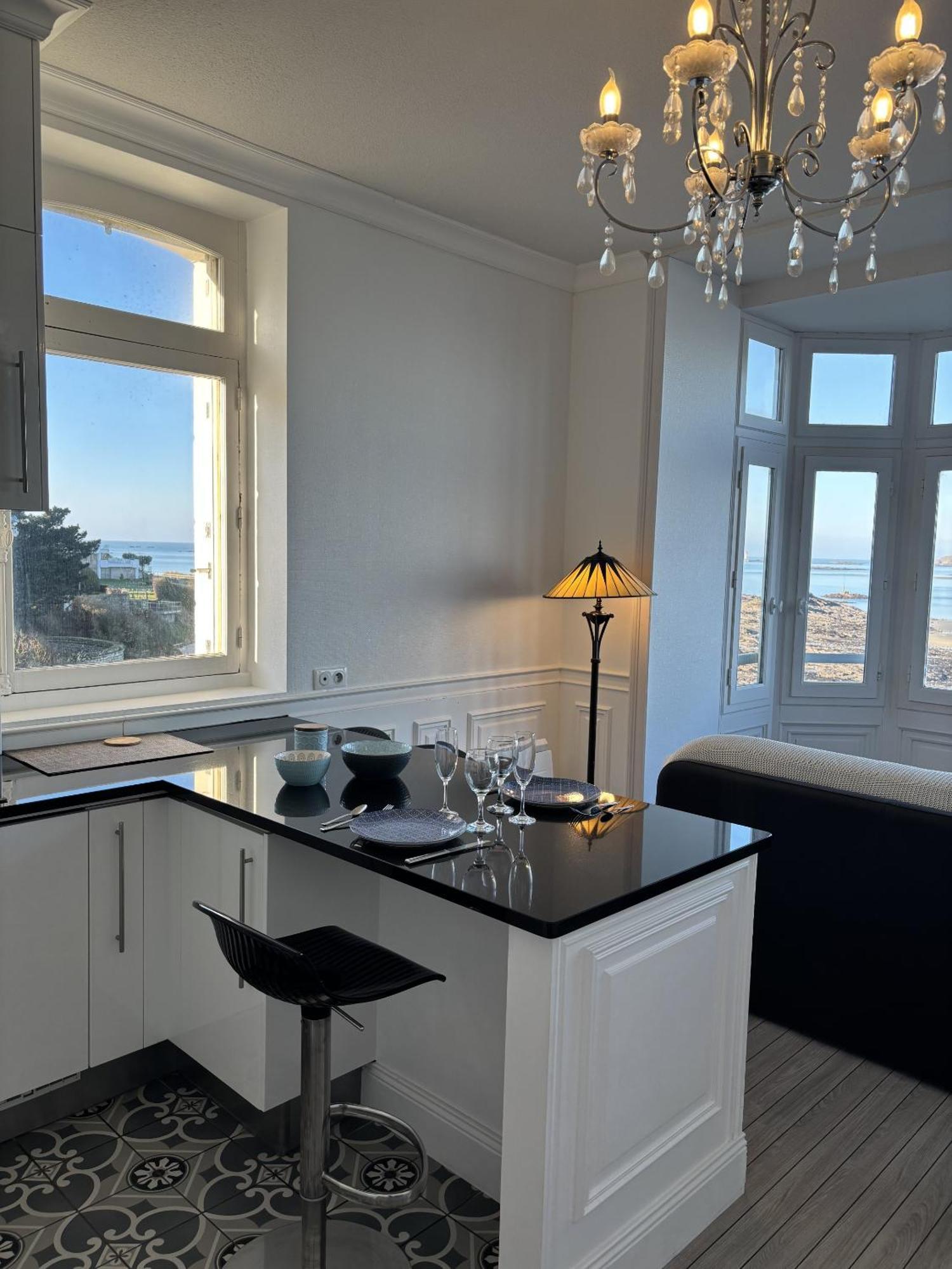 Villa Xixe Vue Mer ディナール 部屋 写真